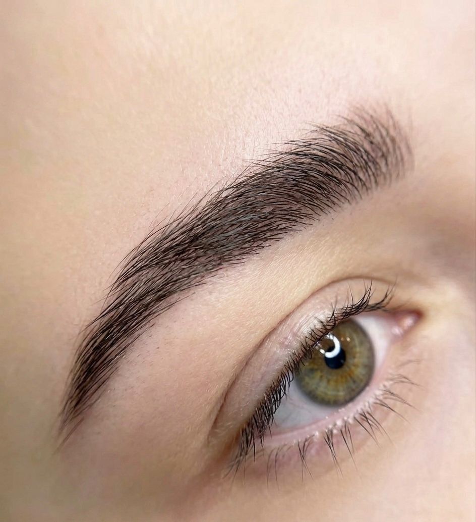 Permanent Make-up Augenbrauen