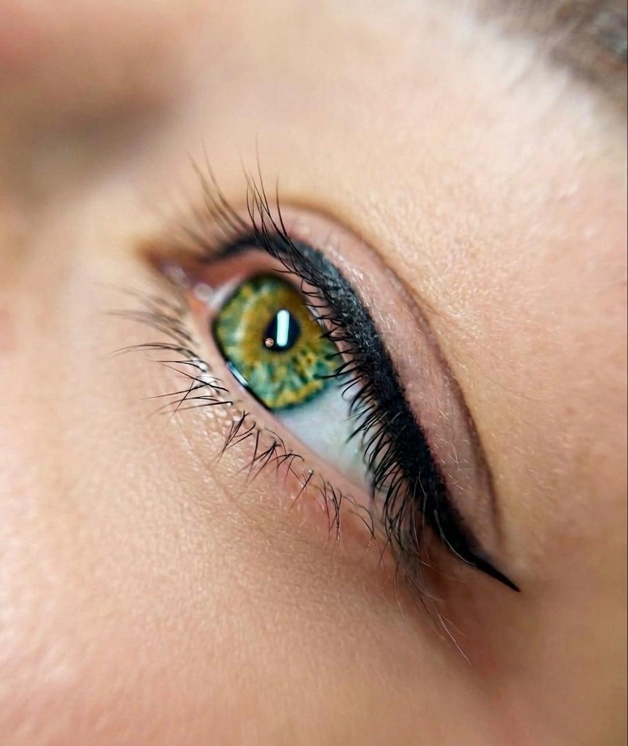 Permanent Make-up Eyeliner